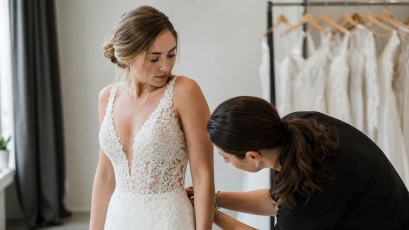 Tenue de mariage : comment choisir sa robe selon sa morphologie
