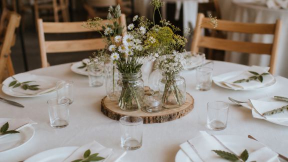 Guide pour une décoration de mariage sur-mesure à petit budget