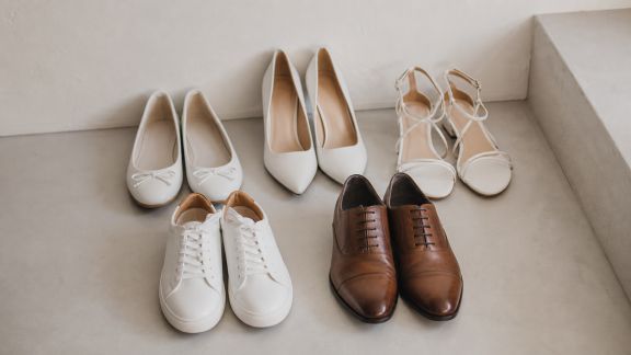 Comparatif des styles de chaussures pour le jour J : confort et élégance